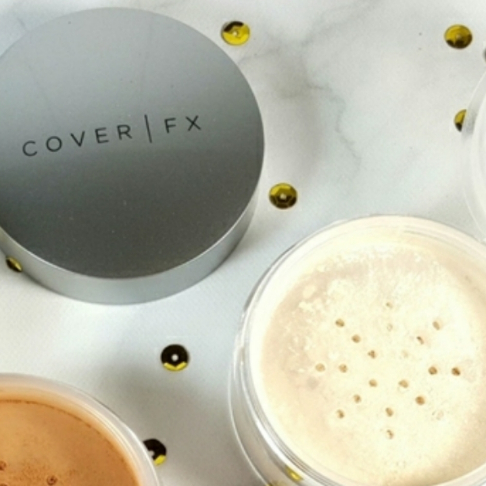 🧚♀️COVER FX MINI Perfect Setting Powder Translucent Light NWT